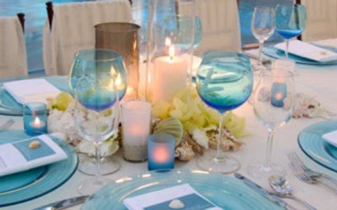 Aqua is the perfect theme colour for a spring time wedding
